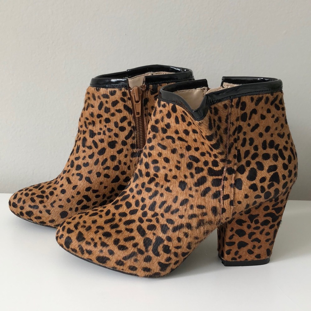 Leopard Print 👢SOLD👢 - Picture 2 of 4